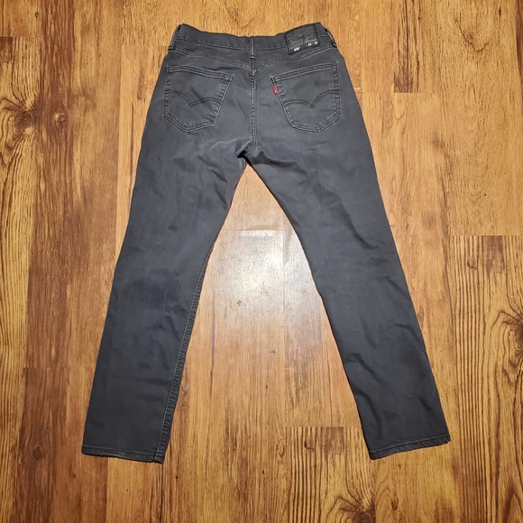 Levi's 541 Jeans - Picture 2 of 3